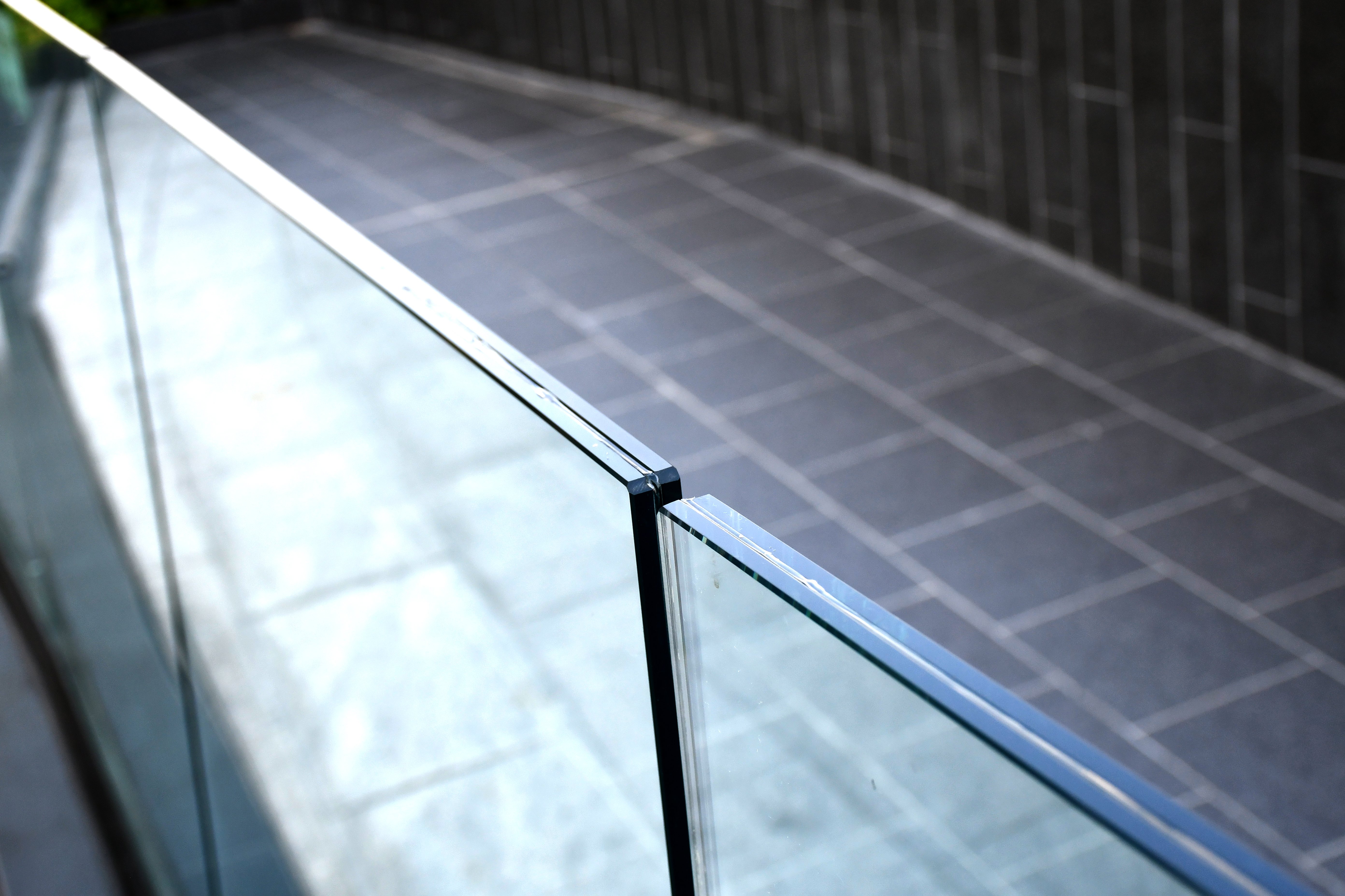 custom laminated glass railing