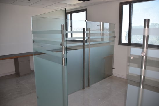 glass partitions office