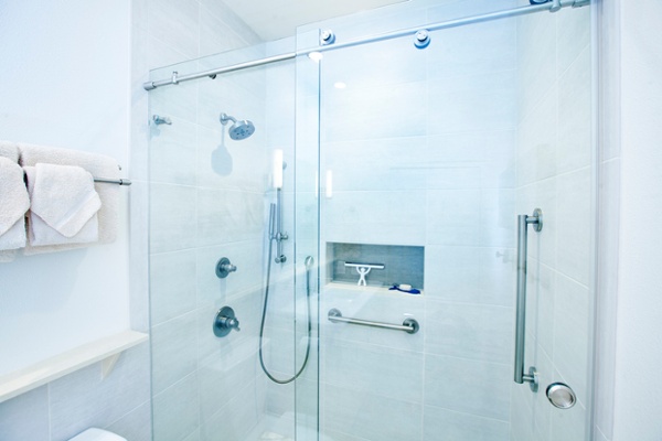 walk-in shower, types of shower glass